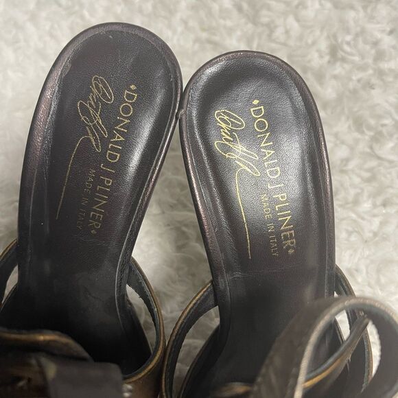 Donald J Pliner Metallic two tone Bronze Leather Heels SZ7.5M - Picture 6 of 12